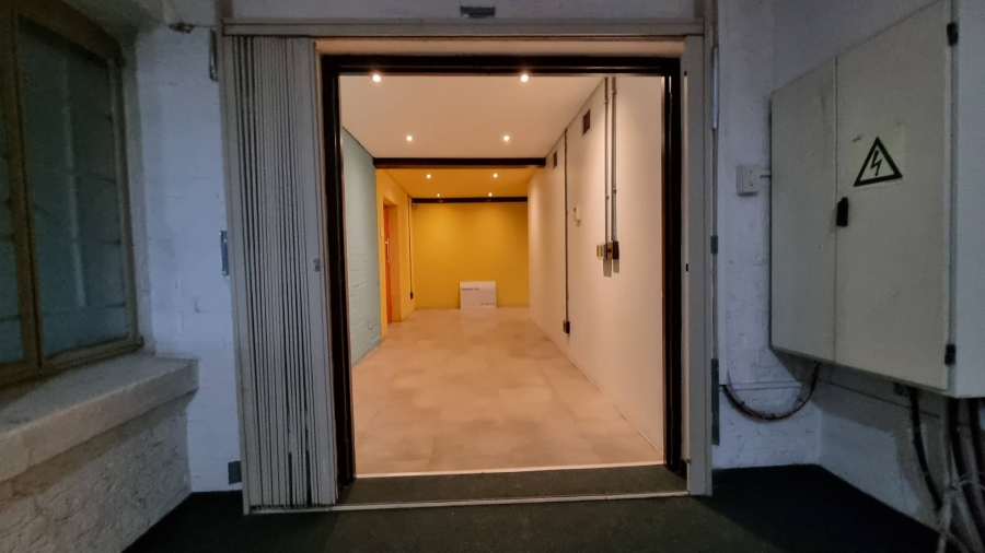 To Let Commercial Property for Rent in Woodstock Western Cape
